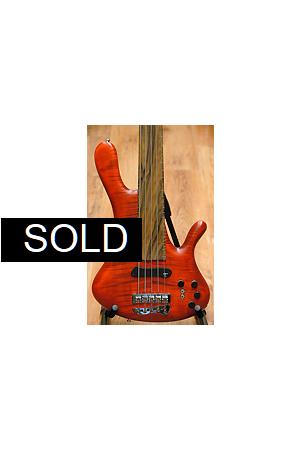 Jerzy Drozd Excellency 5 fretless (36) Jerzy Drozd Excellency 5 fretless (36)